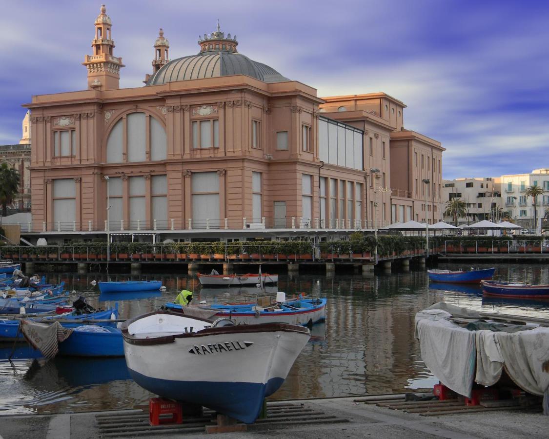 Casa Sanabria Hotel Bari Exterior photo